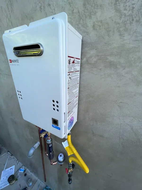 Tankless water heater installation for Green Spring homes